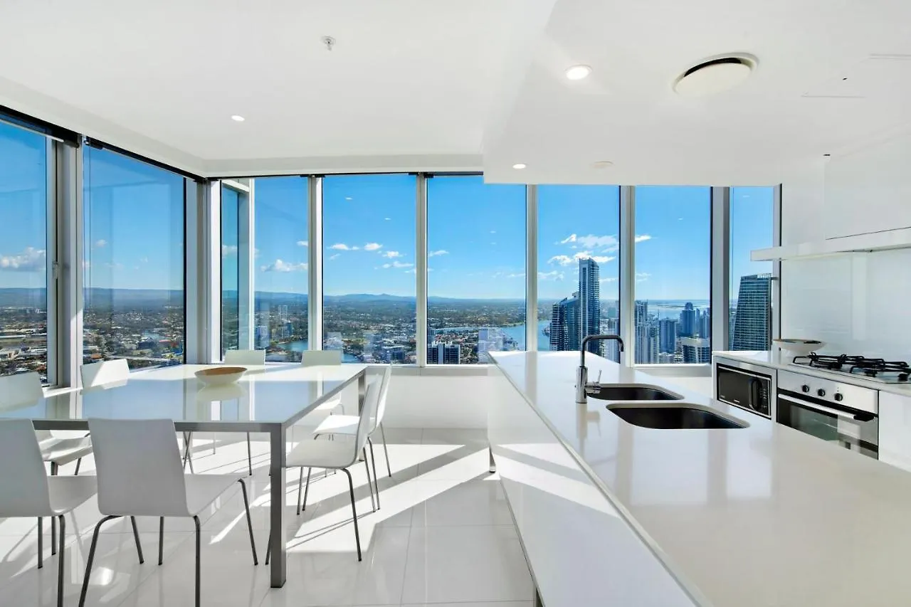 Stunning 2 Bedroom Ocean Views Apartment - Coasthm Gold Coast