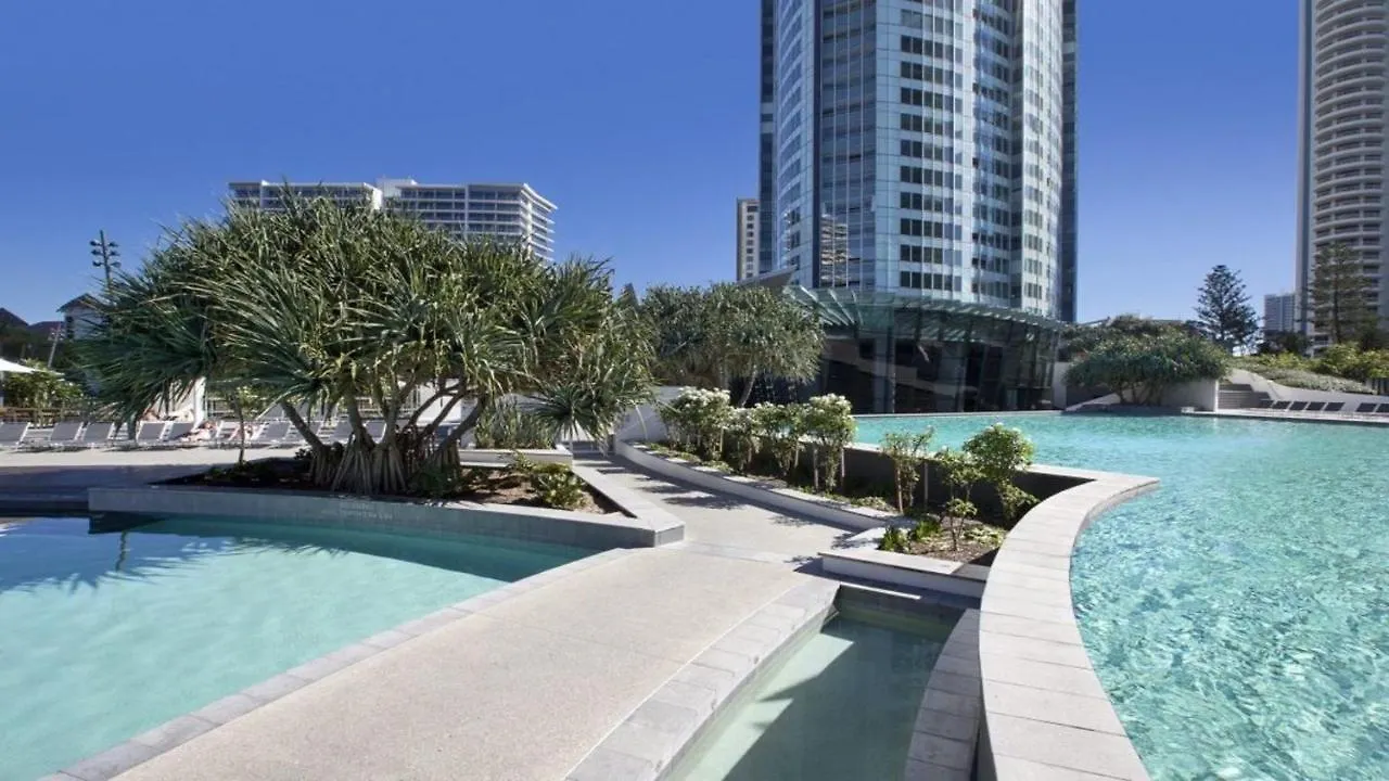 Stunning 2 Bedroom Ocean Views Apartment - Coasthm 골드코스트